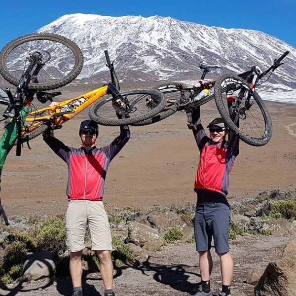 The best 6 days Kilimanjaro bike tour on Marangu route